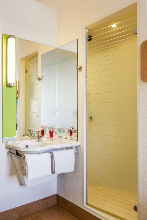 Ibis Budget Конкарно Экстерьер фото